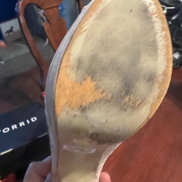 Torrid Gladiatpr Heels Beige 11W - Picture 12 of 16